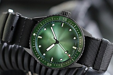 上海欧米茄表原装电池